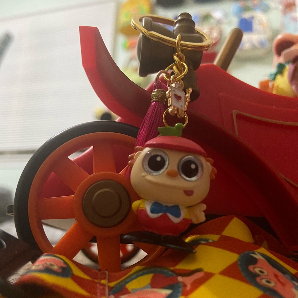 Disney Tweedle Dum Doorable Keychain